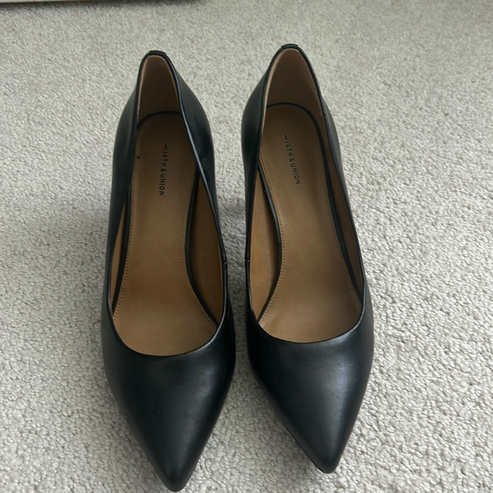 Nordstrom Black Pointed Toe Heels